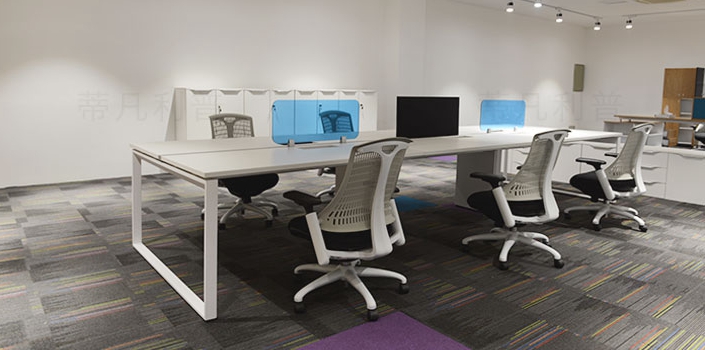 亞克力加工廠有機玻璃辦公家具隔斷定制 亞克力加工廠有機玻璃辦公家具隔斷定制